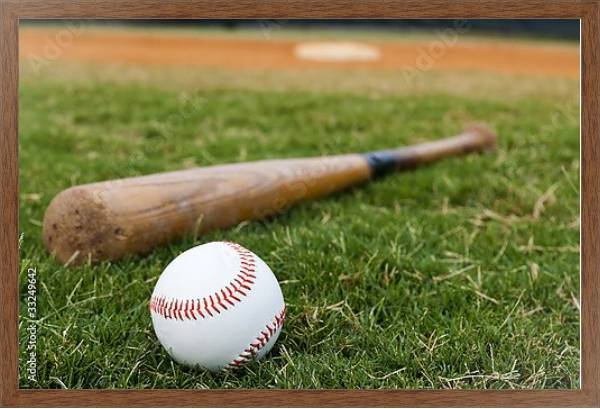 Постер Мяч и бита для игры в бейсбол с типом исполнения На холсте в раме в багетной раме 1727.4310