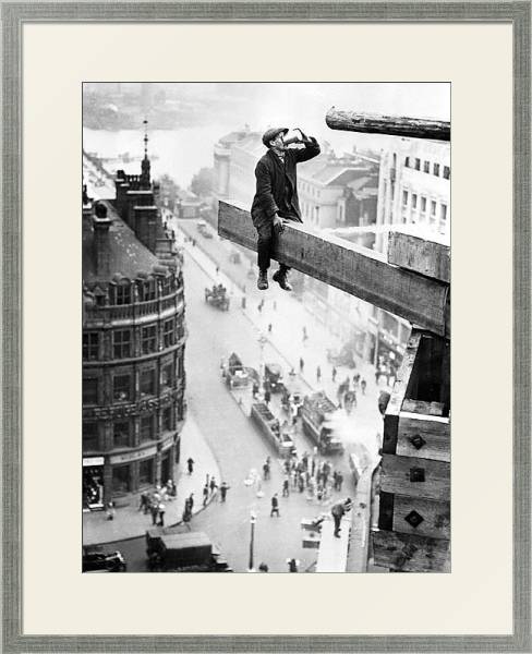 Постер История в черно-белых фото 21 с типом исполнения Под стеклом в багетной раме 1727.2510