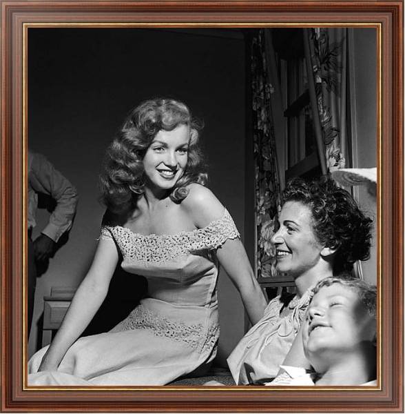 Постер Monroe, Marilyn 140 с типом исполнения На холсте в раме в багетной раме 35-M719P-83