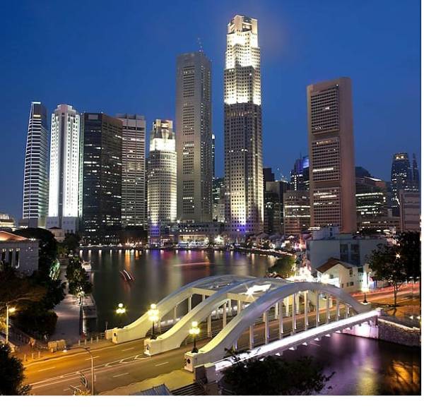 Постер Сингапур. Финансовый район с типом исполнения На холсте без рамы