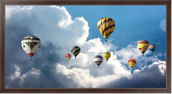 Постер Воздушные шары над облаками с типом исполнения На холсте в раме в багетной раме 221-02