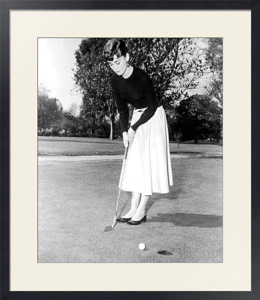 Постер Hepburn, Audrey 28 с типом исполнения Под стеклом в багетной раме 1727.2510