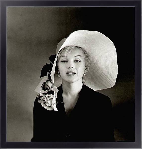 Постер Monroe, Marilyn 69 с типом исполнения На холсте в раме в багетной раме 221-01