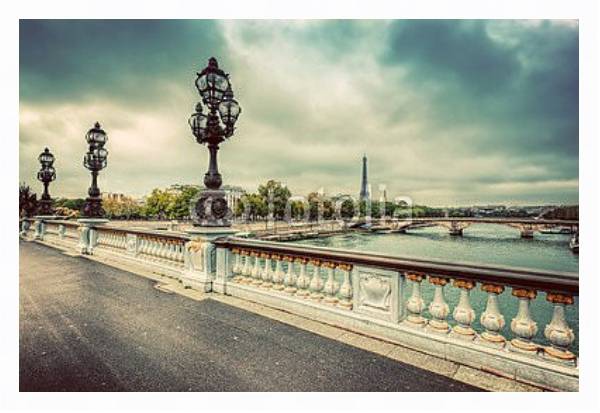 Постер Париж, Франция. Мост через Сену с типом исполнения На холсте в раме в багетной раме 221-03