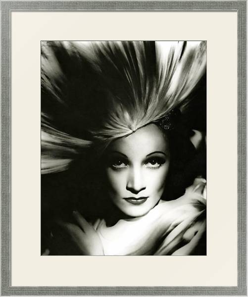 Постер Dietrich, Marlene 19 с типом исполнения Под стеклом в багетной раме 1727.2510