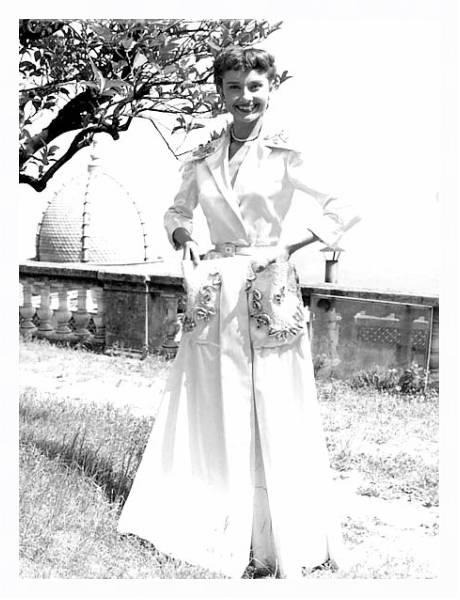 Постер Hepburn, Audrey 47 с типом исполнения На холсте в раме в багетной раме 221-03
