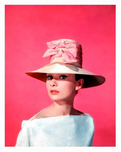 Постер Hepburn, Audrey 38 с типом исполнения На холсте в раме в багетной раме 221-03