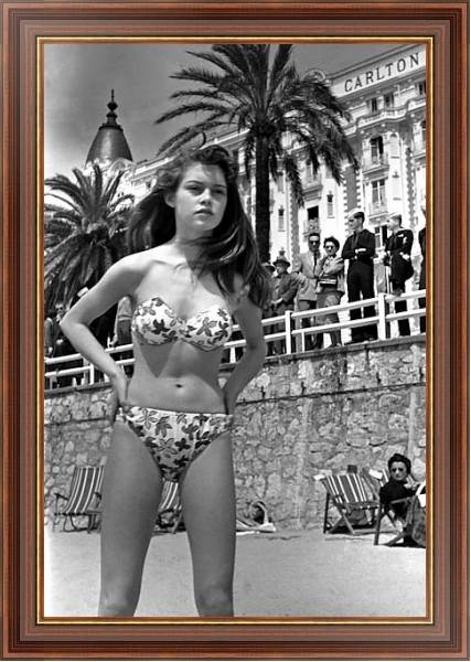 Постер Bardot, Brigitte 11 с типом исполнения На холсте в раме в багетной раме 35-M719P-83