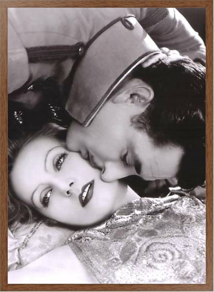 Постер Garbo, Greta (Flesh And The Devil) с типом исполнения На холсте в раме в багетной раме 1727.4310