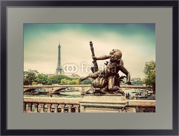 Постер Париж, Франция. Статуя на мосту через Сену с типом исполнения Под стеклом в багетной раме 221-01