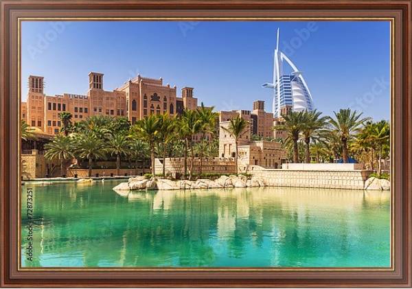 Постер Удивительная архитектура, тропический курорт в Дубае, ОАЭ с типом исполнения На холсте в раме в багетной раме 35-M719P-83