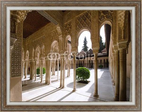 Постер Испания. Альгамбра в  Гранаде с типом исполнения На холсте в раме в багетной раме 595.M52.330