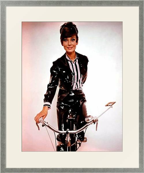 Постер Hepburn, Audrey 59 с типом исполнения Под стеклом в багетной раме 1727.2510