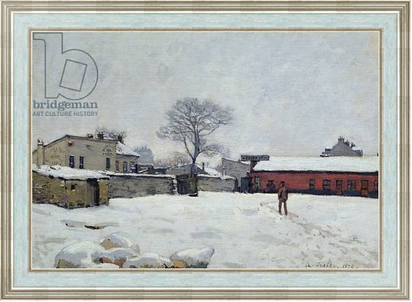 Постер Under Snow: the farmyard at Marly-le-Roi, 1876 с типом исполнения На холсте в раме в багетной раме NA053.0.114