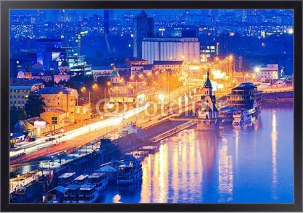 Постер Украина, Киев. Ночная набережная с типом исполнения На холсте в раме в багетной раме 221-01