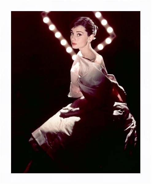 Постер Хепберн Одри 24 с типом исполнения На холсте в раме в багетной раме 221-03