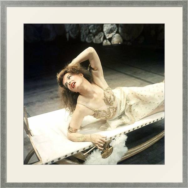 Постер Hepburn, Katharine 22 с типом исполнения Под стеклом в багетной раме 1727.2510