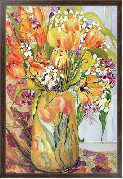 Постер Tulips and Narcissi in an Art Nouveau Vase с типом исполнения На холсте в раме в багетной раме 221-02