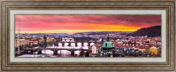 Постер Чехия, Прага. Закат над центральной частью с типом исполнения На холсте в раме в багетной раме 595.M52.330