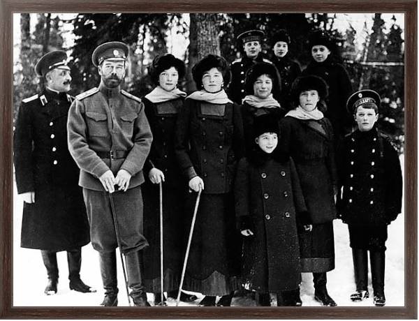 Постер Царская семья. Николай II с типом исполнения На холсте в раме в багетной раме 221-02