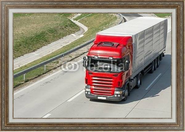 Постер Красный грузовик на автобане с типом исполнения На холсте в раме в багетной раме 595.M52.330