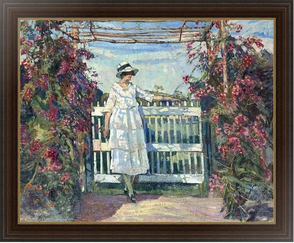 Постер Молодая женщина в саду с розами с типом исполнения На холсте в раме в багетной раме 1.023.151