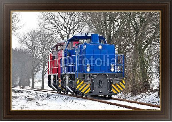 Постер Поезд на железной дороге с типом исполнения На холсте в раме в багетной раме 1.023.151
