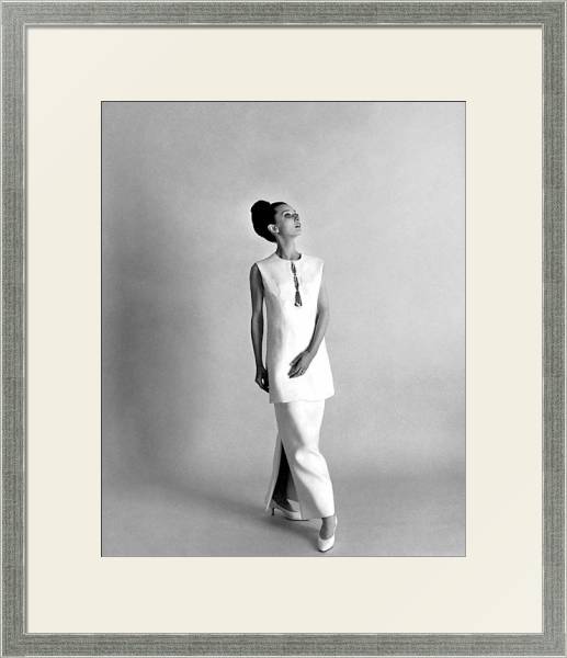 Постер Hepburn, Audrey 71 с типом исполнения Под стеклом в багетной раме 1727.2510