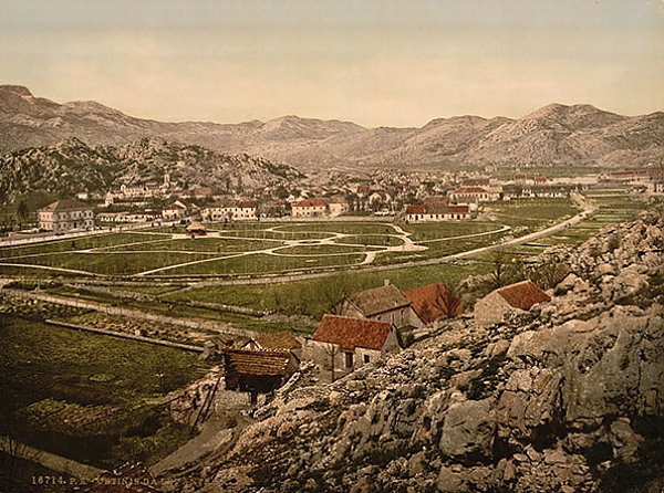 Постер Черногория. Цените, вид на город с типом исполнения На холсте без рамы