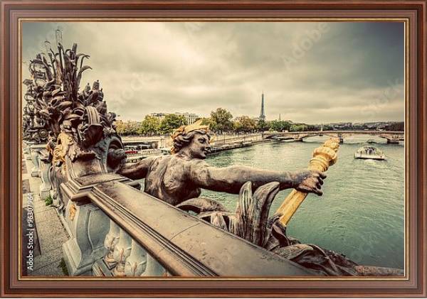 Постер Париж, Франция. Статуя на мосту через Сену 2 с типом исполнения На холсте в раме в багетной раме 35-M719P-83