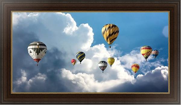 Постер Воздушные шары над облаками с типом исполнения На холсте в раме в багетной раме 1.023.151