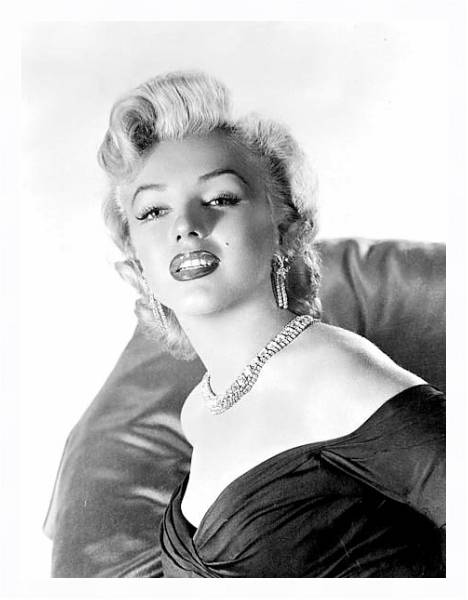 Постер Monroe, Marilyn 9 с типом исполнения На холсте в раме в багетной раме 221-03
