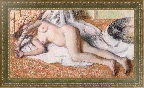 Постер After the Bath or, Reclining Nude, c.1885 с типом исполнения На холсте в раме в багетной раме 484.M48.640