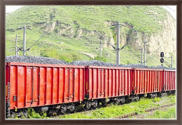 Постер Вагоны грузового поезда с углем с типом исполнения На холсте в раме в багетной раме 221-02