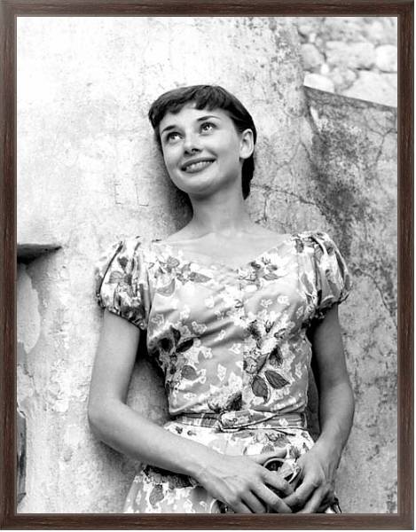 Постер Hepburn, Audrey 50 с типом исполнения На холсте в раме в багетной раме 221-02