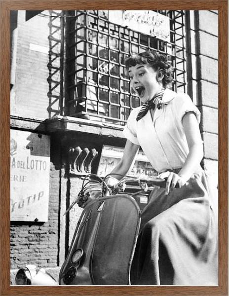 Постер Hepburn, Audrey (Roman Holiday) 5 с типом исполнения На холсте в раме в багетной раме 1727.4310