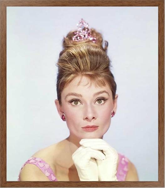 Постер Hepburn, Audrey (Breakfast At Tiffany's) с типом исполнения На холсте в раме в багетной раме 1727.4310