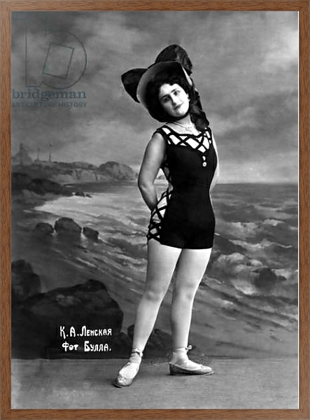 Постер Portrait of actress K. Lenskaya с типом исполнения На холсте в раме в багетной раме 1727.4310