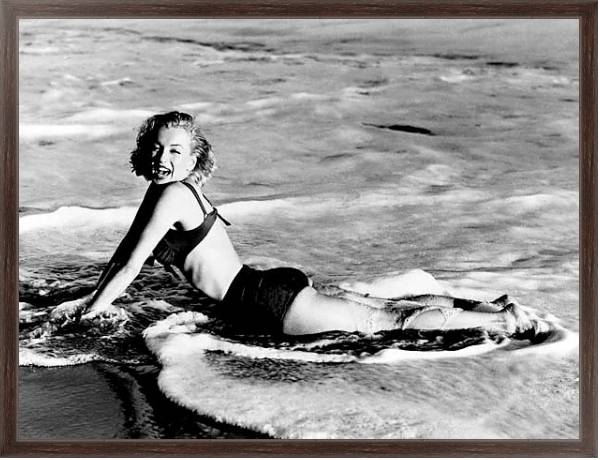 Постер Monroe, Marilyn 16 с типом исполнения На холсте в раме в багетной раме 221-02