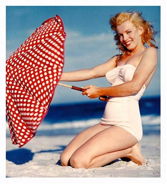 Постер Monroe, Marilyn 29 с типом исполнения На холсте в раме в багетной раме 221-03