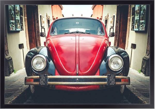 Постер Старый красный volkswagen с типом исполнения На холсте в раме в багетной раме 221-01