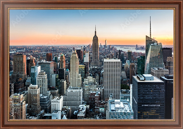 Постер США. Нью-Йорк. Закат на Манхеттене с типом исполнения На холсте в раме в багетной раме 35-M719P-83