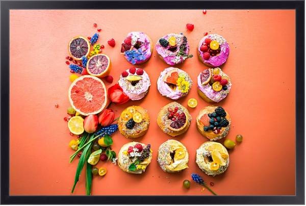 Постер Пончики с фруктами и ягодами с типом исполнения На холсте в раме в багетной раме 221-01