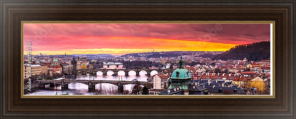 Постер Чехия, Прага. Закат над центральной частью с типом исполнения На холсте в раме в багетной раме 1.023.151