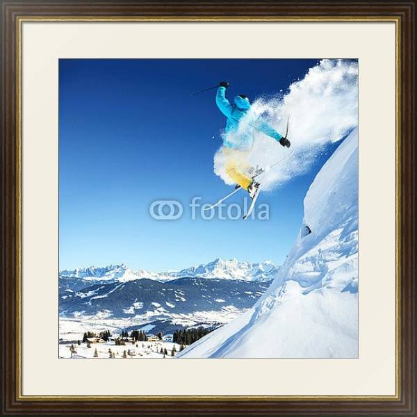 Постер Прыгающий горнолыжник с типом исполнения Под стеклом в багетной раме 1.023.036