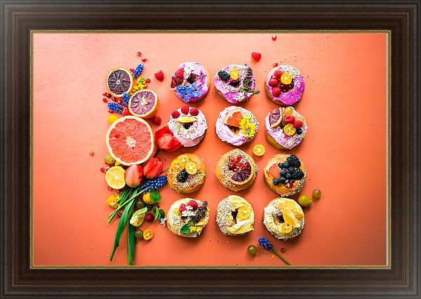 Постер Пончики с фруктами и ягодами с типом исполнения На холсте в раме в багетной раме 1.023.151