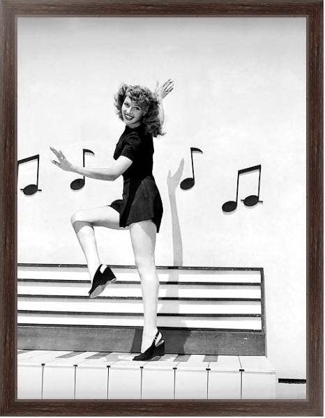 Постер Hayworth, Rita (Cover Girl) 3 с типом исполнения На холсте в раме в багетной раме 221-02