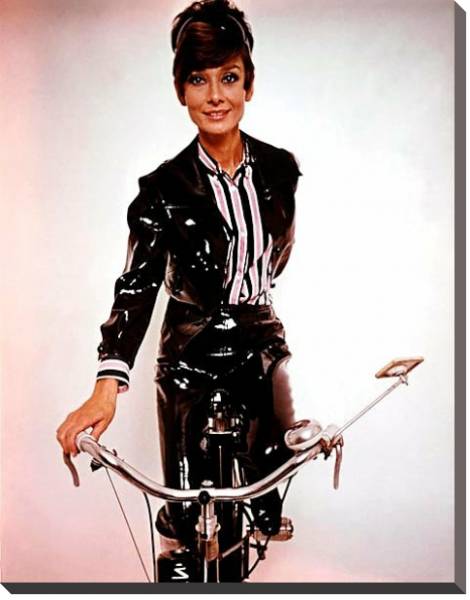 Постер Hepburn, Audrey 59 с типом исполнения На холсте без рамы