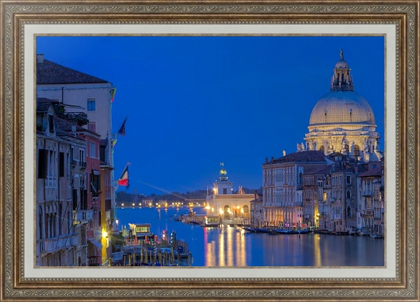 Постер Гранд-канал. Венеция 2 с типом исполнения На холсте в раме в багетной раме 595.M52.330