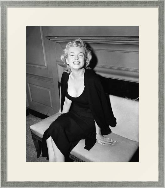 Постер Monroe, Marilyn 80 с типом исполнения Под стеклом в багетной раме 1727.2510